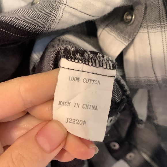 Comfy long sleeve button up blouse tunic w/ pockets - Picture 6 of 6